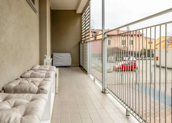 Luminoso E Ristrutturato Con Doppio Balcone E Wifi شقة