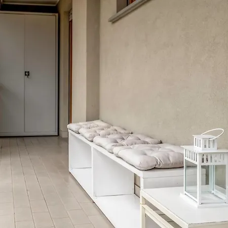 Luminoso E Ristrutturato Con Doppio Balcone E Wifi *